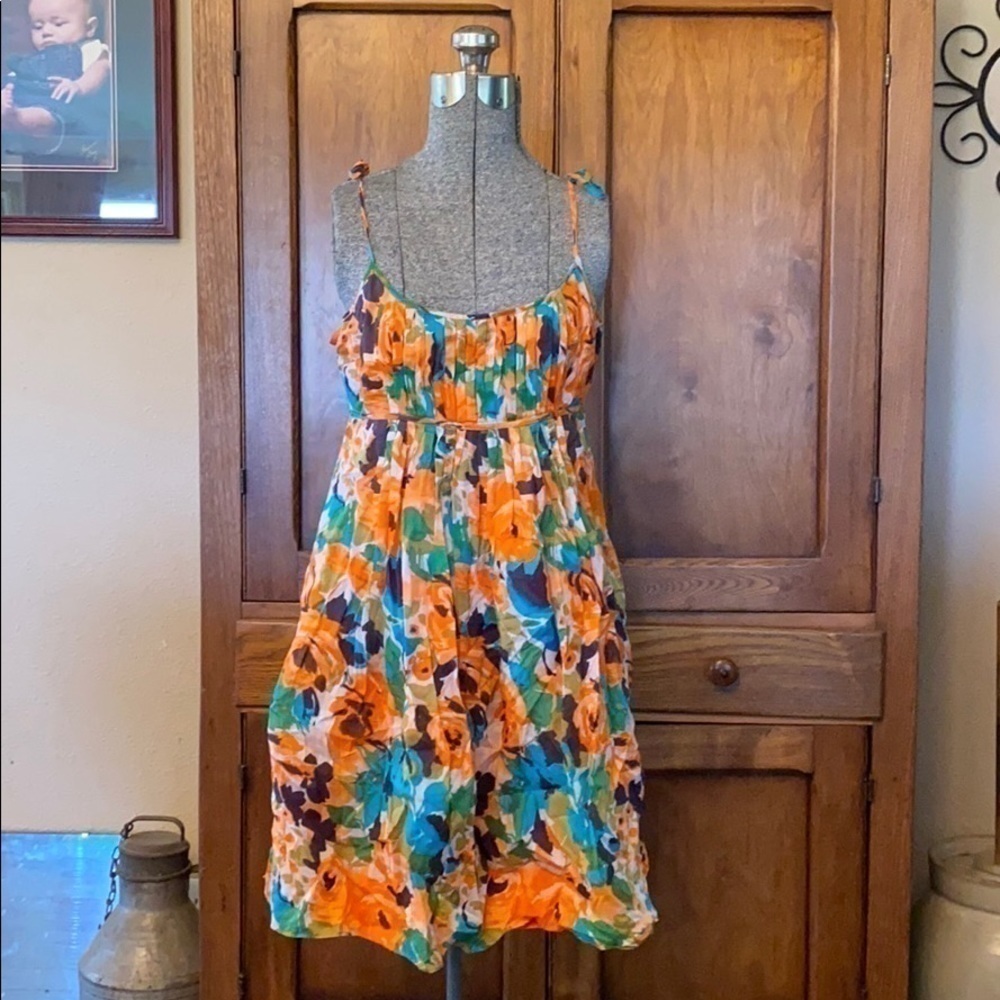 𝅺gianni Bini floral Dress